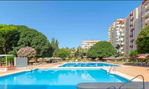 Iris Blue Horizon Apartment