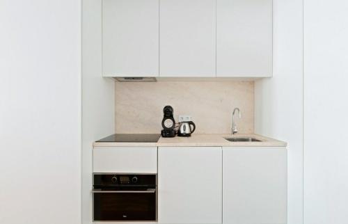 Spacious 1 Bedroom Apartment near Baixa