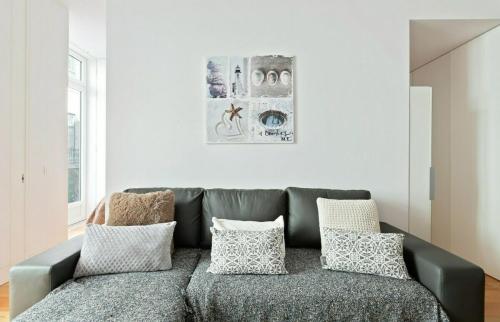 Spacious 1 Bedroom Apartment near Baixa
