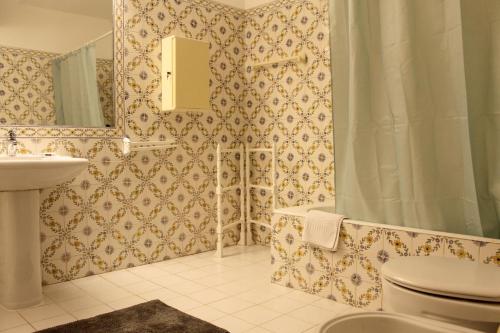 Apartamento T3 Gemeas 20m da Praia Olhos de Agua