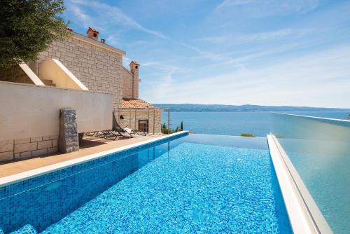Carpe Diem - XL Apartments with Pool and Seaview