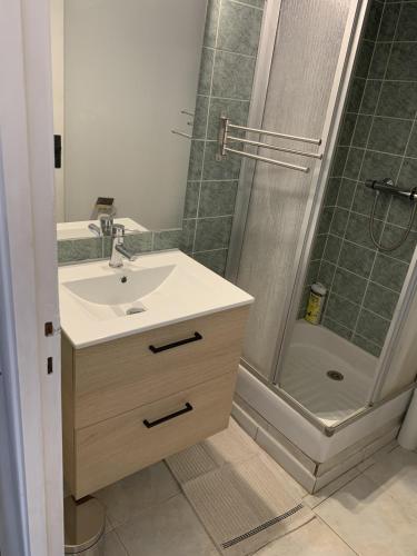Logement confortable 3 personnes, piscines