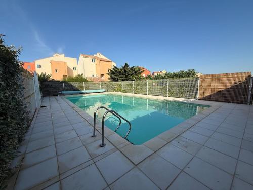 Logement confortable 3 personnes, piscines