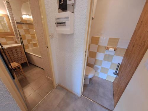 Studio moderne, centre station, terrasse sud, animaux admis