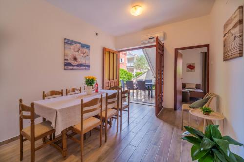 Apartment Smiljana