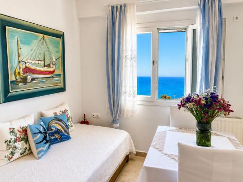 Azure Breeze I - Sea View Apartment
