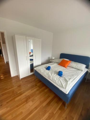 90 m2 Apartment with Balcony & Free Parking