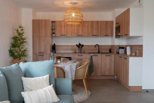 Apartment with mountain views in Antibes