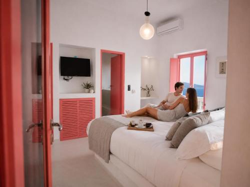 Mamma Mia Santorini Suites-Volcano -Caldera -Sunset View