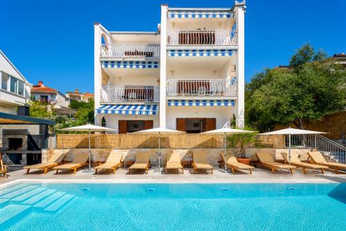 Villa Eden Adults Only