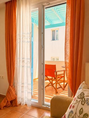 Azure Breeze II - Partial Sea View Apartment