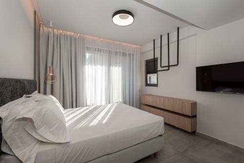 Naeva Luxury Apartments - Blue