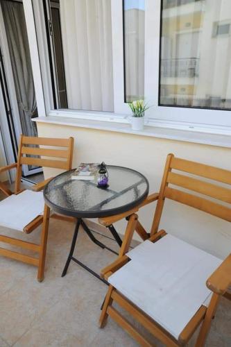 M&T Apartment