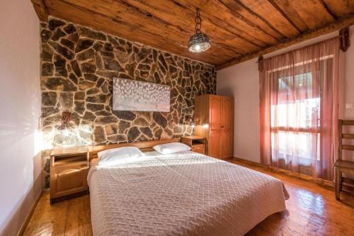 Family friendly house with a swimming pool Sukosan, Zadar - 5818