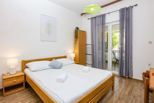 Apartments with parking space Srima - Vodice, Vodice - 23744