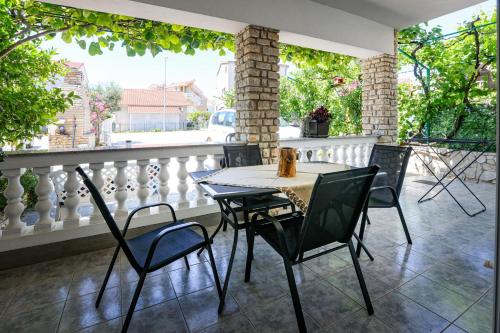 Apartments with parking space Srima - Vodice, Vodice - 23744