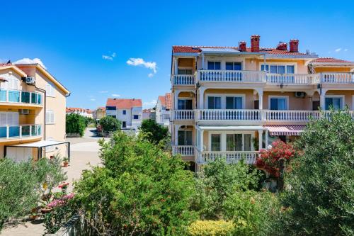 Apartments with parking space Srima - Vodice, Vodice - 25188
