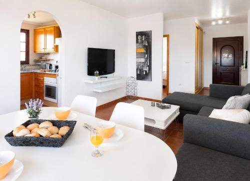Club Salino Hideaway-Your Peaceful Retreat with Pool in Torrevieja
