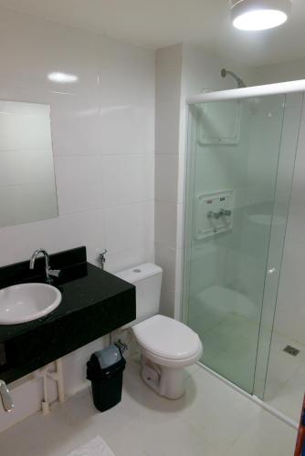 Ένα μπάνιο στο Anjos Praia Hotel