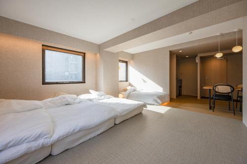 Tokyo Ayase Komorebi Inn Modern Group 2 Min -41A Sakura