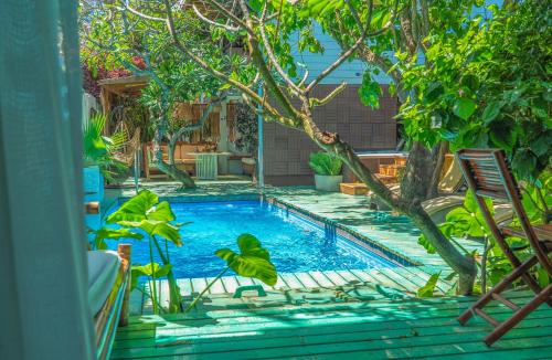 Hare Nua Hotel Boutique — Pool view