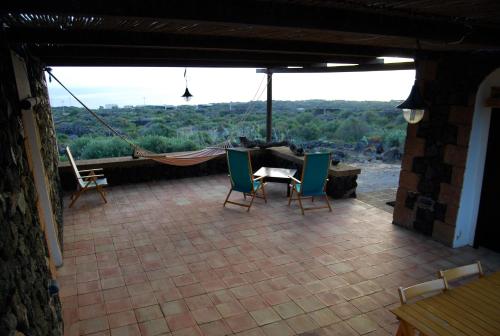 Photo de la galerie de l'établissement Dammusi Punta Fram, à Pantelleria