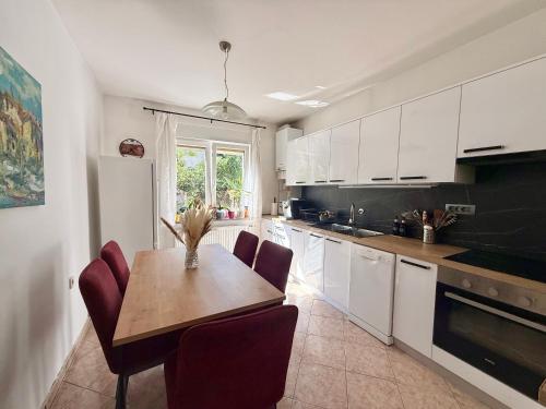 Apartment Nika, FREE Parking and WiFi