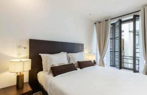 Stunning 2 Bedroom Apartment