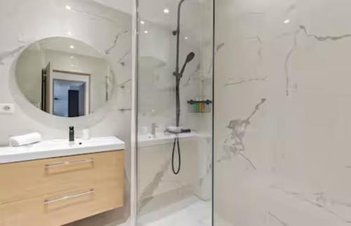 Stunning 2 Bedroom Apartment