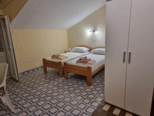 Apartments eljka - Studio Apartment with Terrace 7