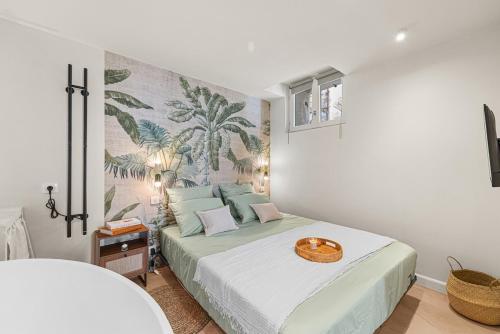 Romantic suite- Beach within walking distance- Old Antibes
