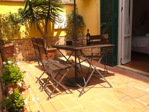La Fonderia Charme Oltrarno - Apartment with Private Patio