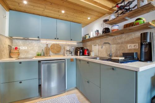 Grand Roc B118 - 260m from Slopes, View, Parking & WiFi - Happy Rentals