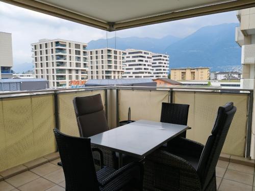 Alva Terrace Locarno by Quokka 360 - Modern Stay Near the Lake