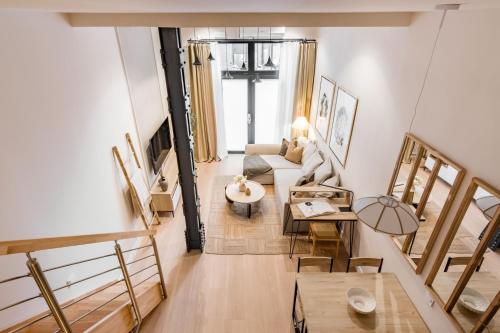 Elegant loft apartment close to Royal Palace