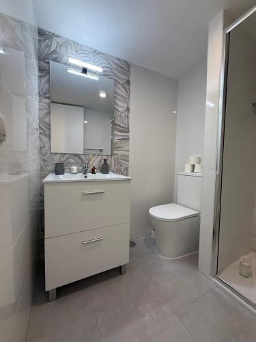 Refurbished flat in an excellent location - Longares