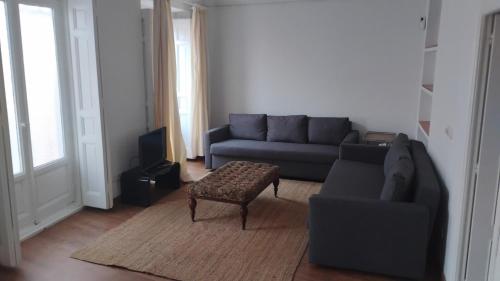 Spacious apartment in La Latina for 4 pax
