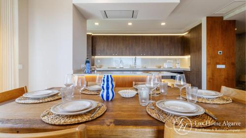 Casa Serena - Luxury - Jacuzzi - Pool & Garden