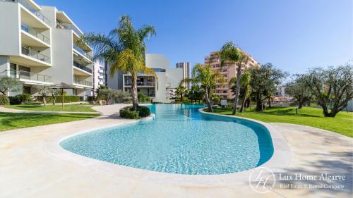 Casa Serena - Luxury - Jacuzzi - Pool & Garden