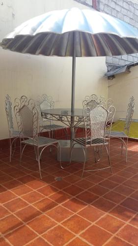 Un patio o zona al aire libre en Hotel Saint Thomas