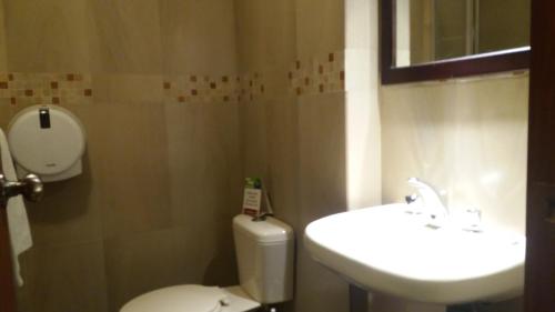 Un baño de Hotel Saint Thomas