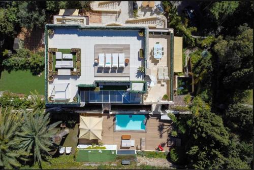 Penthouse sea view and pool A C 6P– Cannes