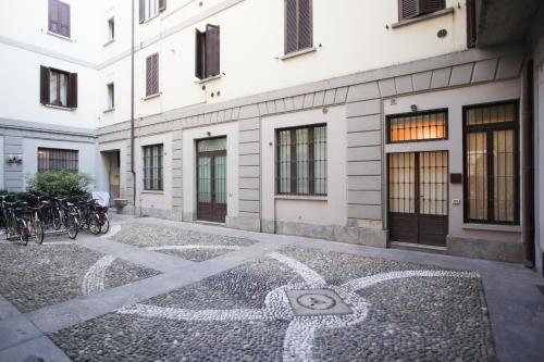 Minimal & Cozy Apartment near Duomo