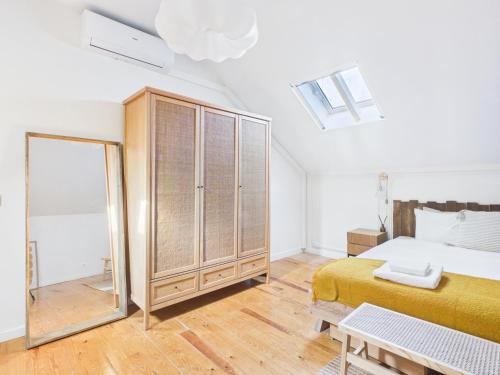 1BR w/ AC – Alfama, Ideal for Long Stays | By Airnest