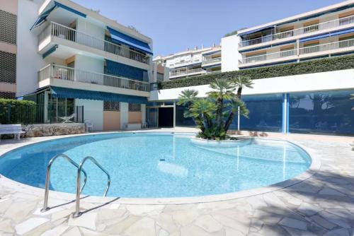 Résidence Eden Park Cannes bld du midi 2 piscines Sauna Plage