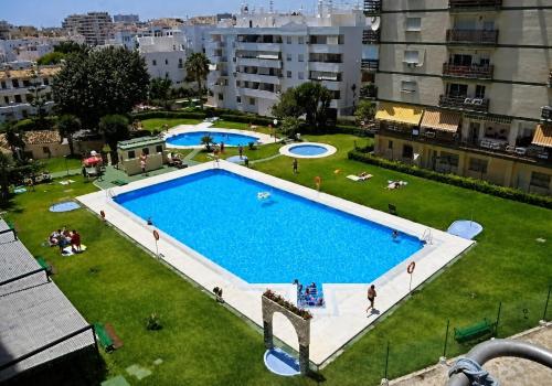 Edificio Las Naciones PISCINAS, y Vistas a 200 M DEL MAR photo 23