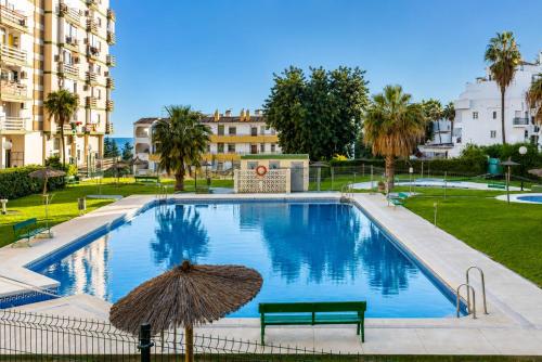 Edificio Las Naciones PISCINAS, y Vistas a 200 M DEL MAR