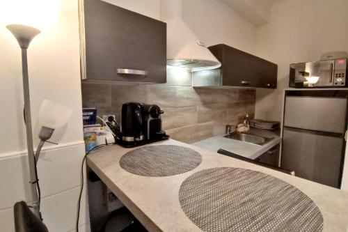 Bright and quiet studio in Nice