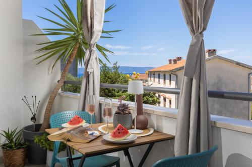 Mare Vista Pure - Brand New 2026, Sea View Balcony