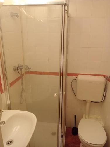 Central & Cosy flat in Vibrant Bairro Alto